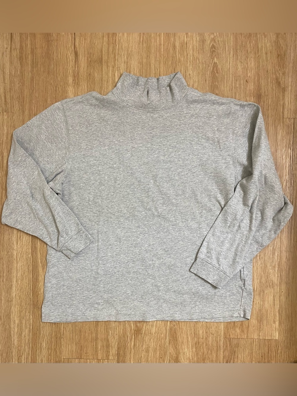 L.L. Bean Light Gray Long Sleeve Mock Neck Tee